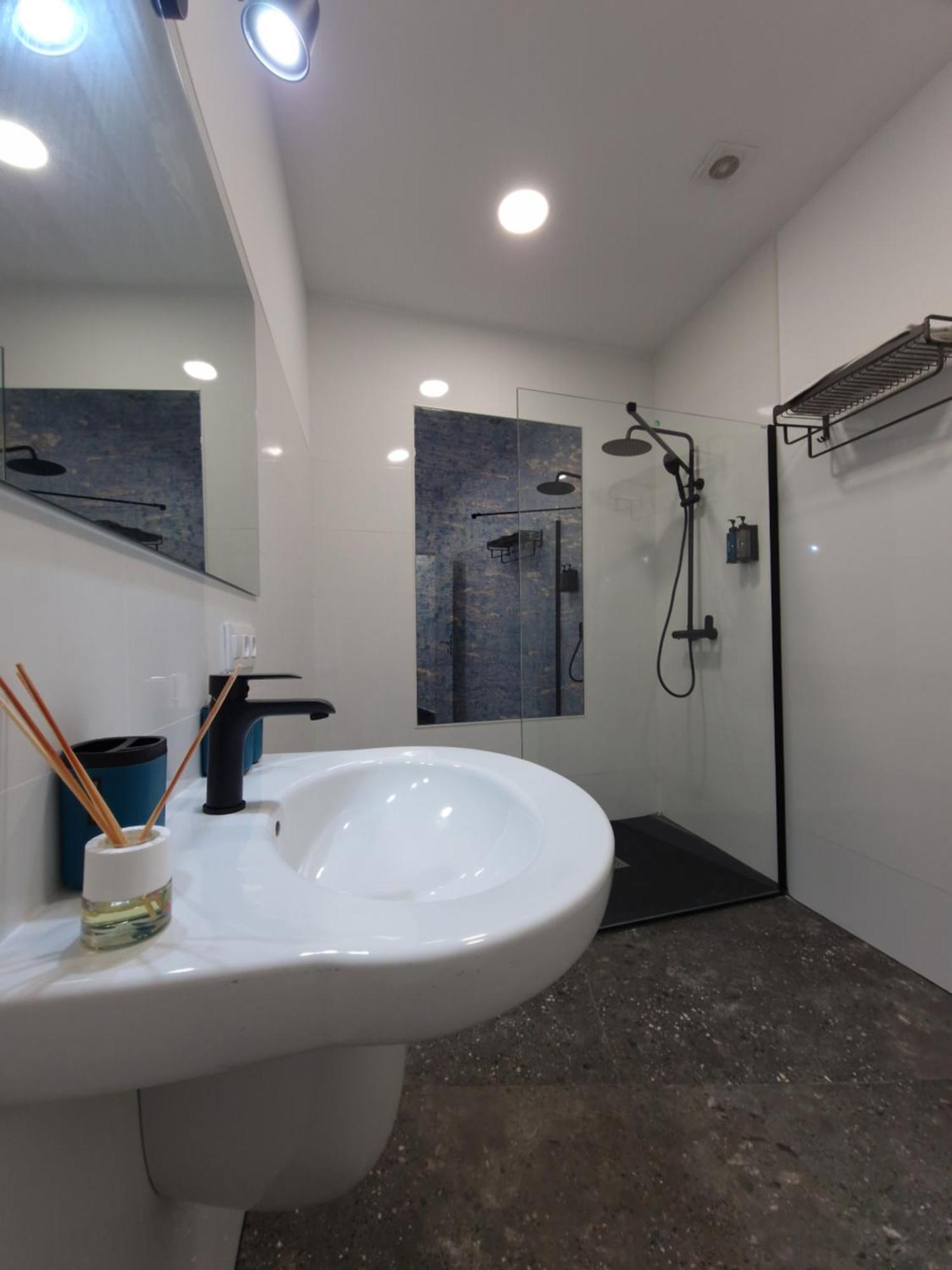 Carmelo Apartment